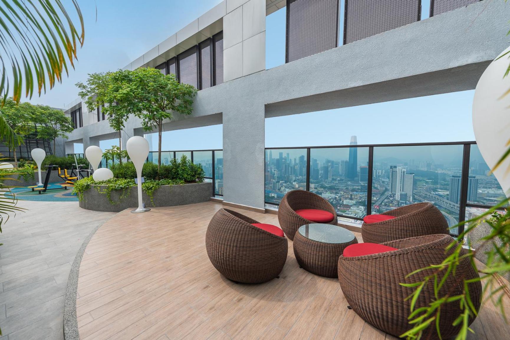 Tallest Concept Theme Suite Klcc กัวลาลัมเปอร์ ภายนอก รูปภาพ